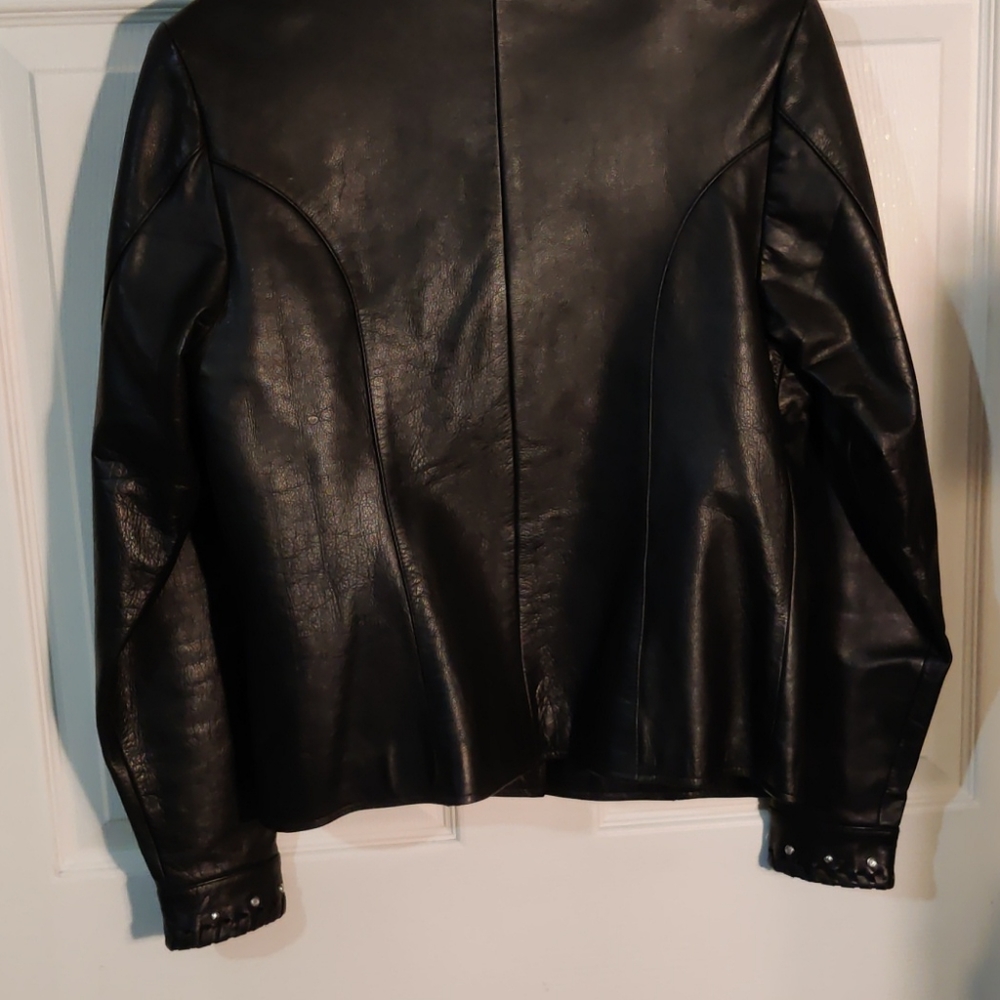 Black leather jacket - Picture 6 of 8
